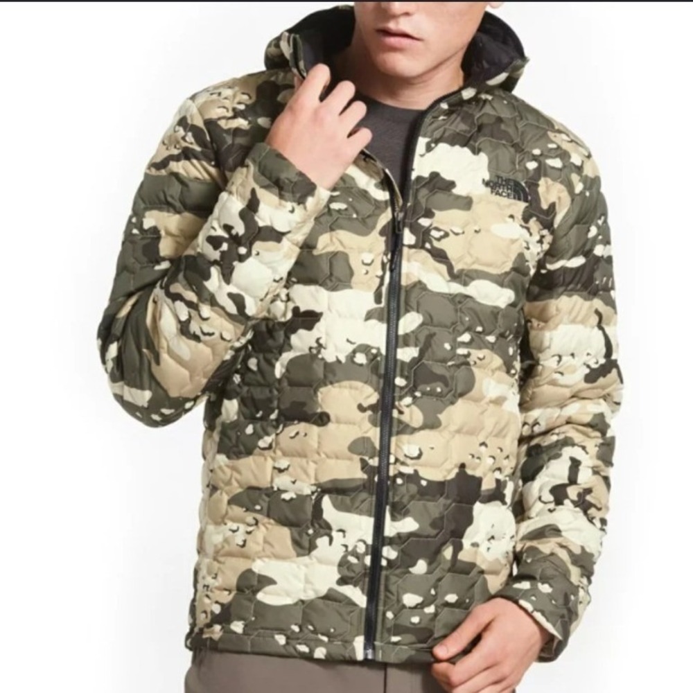 The North Face Men's ThermoBall Trekker Camouflage Hooded Jacket - Size S/P